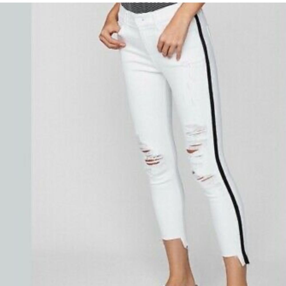 Express Cropped White Denim Pants